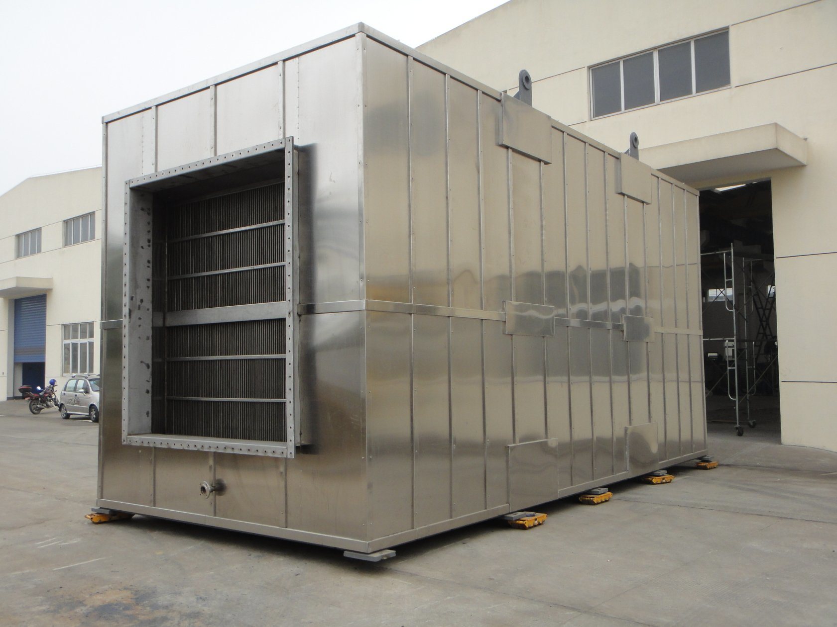 Air Heat Exchanger for Lithium Iron Phosphate